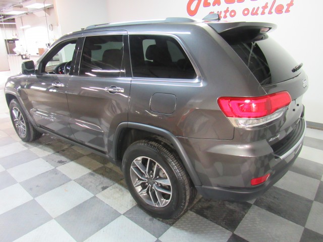 2019 Jeep Grand Cherokee Limited 4WD in Cleveland